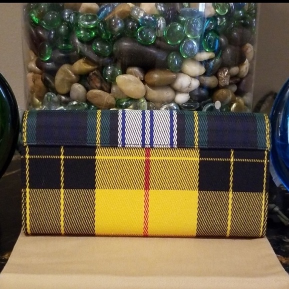 💯%GENUINE BURBERRY CROSSBODY WALLET - Picture 2 of 8